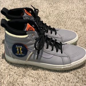 nasa vans size 13